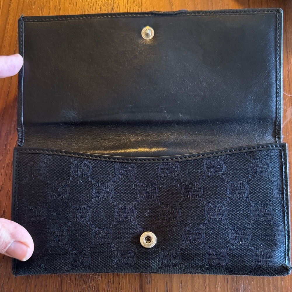 Gucci Black Canvas with Gold Hardware Luxury Wallet - Picture 3 of 9